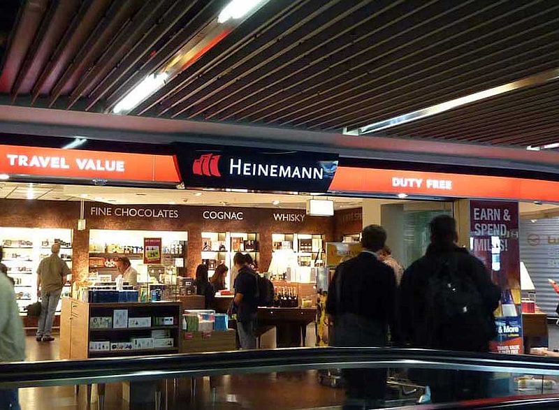 Lichtwerbung in Frankfurt für Gebr. Heinemann