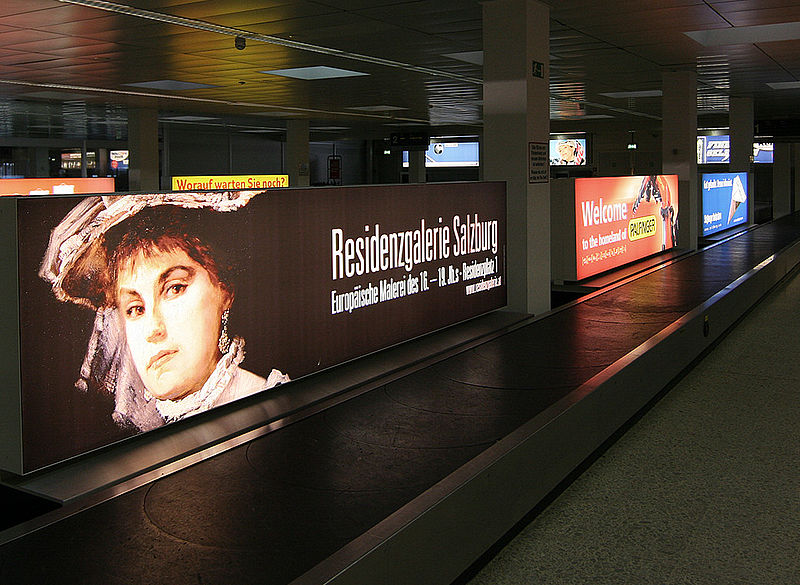 Leuchtkästen Spanntuch Flughafen Salzburg 2