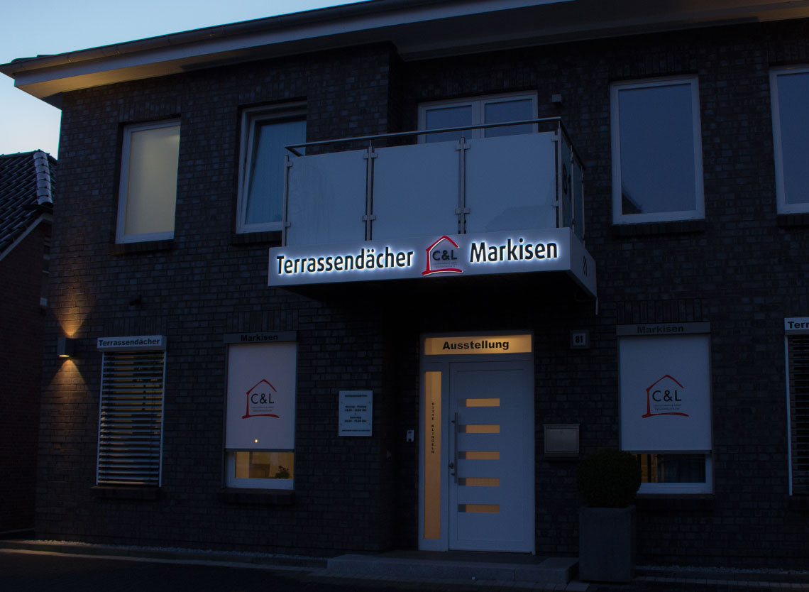Leuchtbuchstaben Seitenleuchter C&L Terassendach Elmshorn