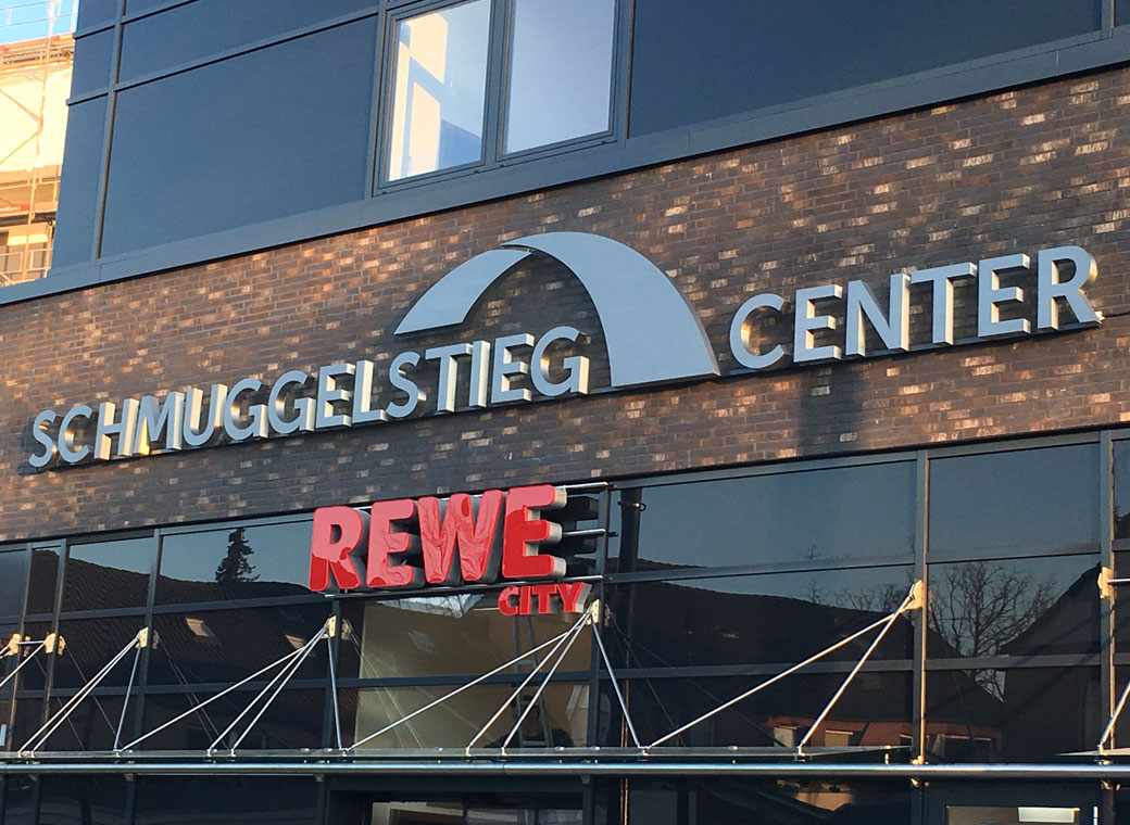 Leuchtbuchstaben Rückleuchter Edelstahl Schmuggelstieg Center Norderstedt