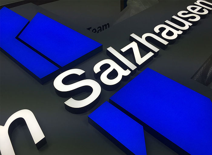 Leuchtbuchstaben Frontleuchter VP Gesundheitszentrum Salzhausen