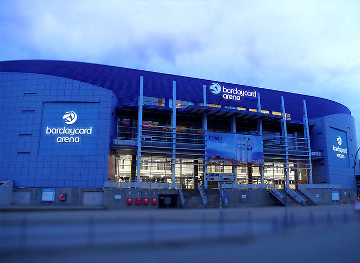 Leuchtbuchstaben Frontleuchter barclaycard arena Hamburg