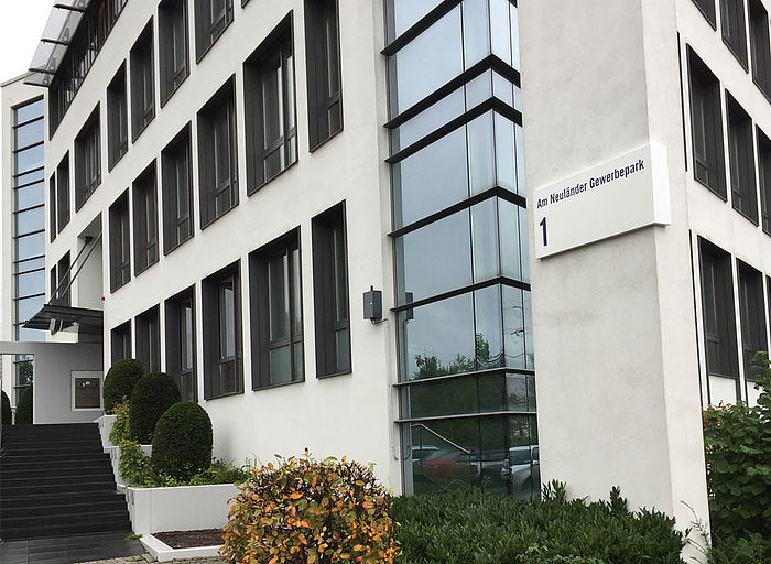 Wegleitsystem Schild Eurofins Harburg