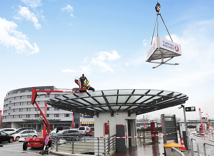 Leuchtkästen Spanntuch Hamburg Airport